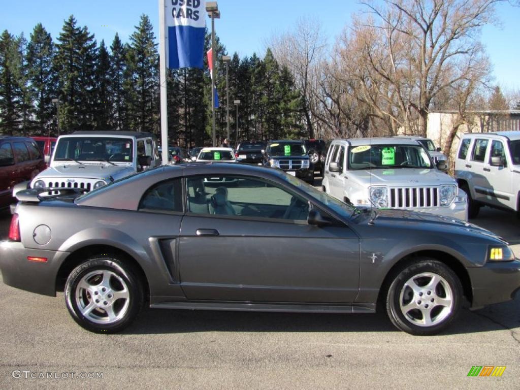 2003 Mustang V6 Coupe - Dark Shadow Grey Metallic / Medium Graphite photo #21