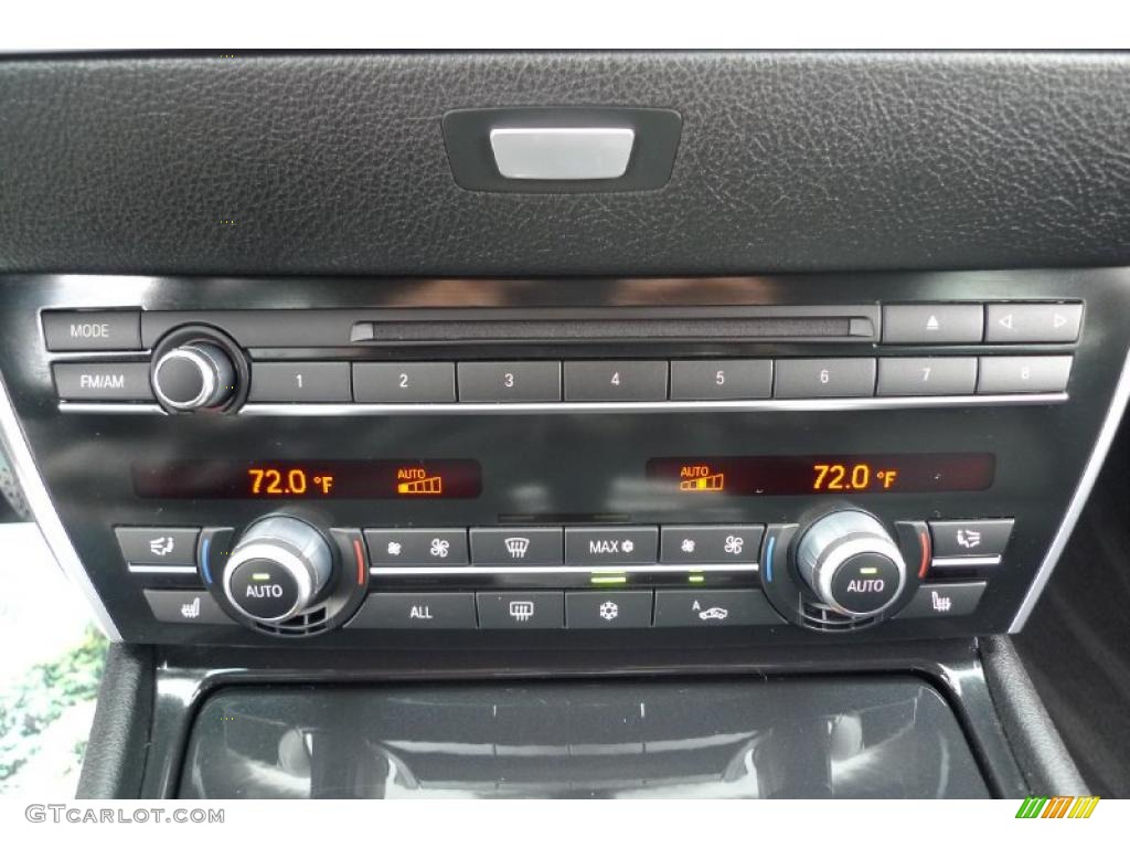2010 BMW 5 Series 535i Gran Turismo Controls Photo #40540825