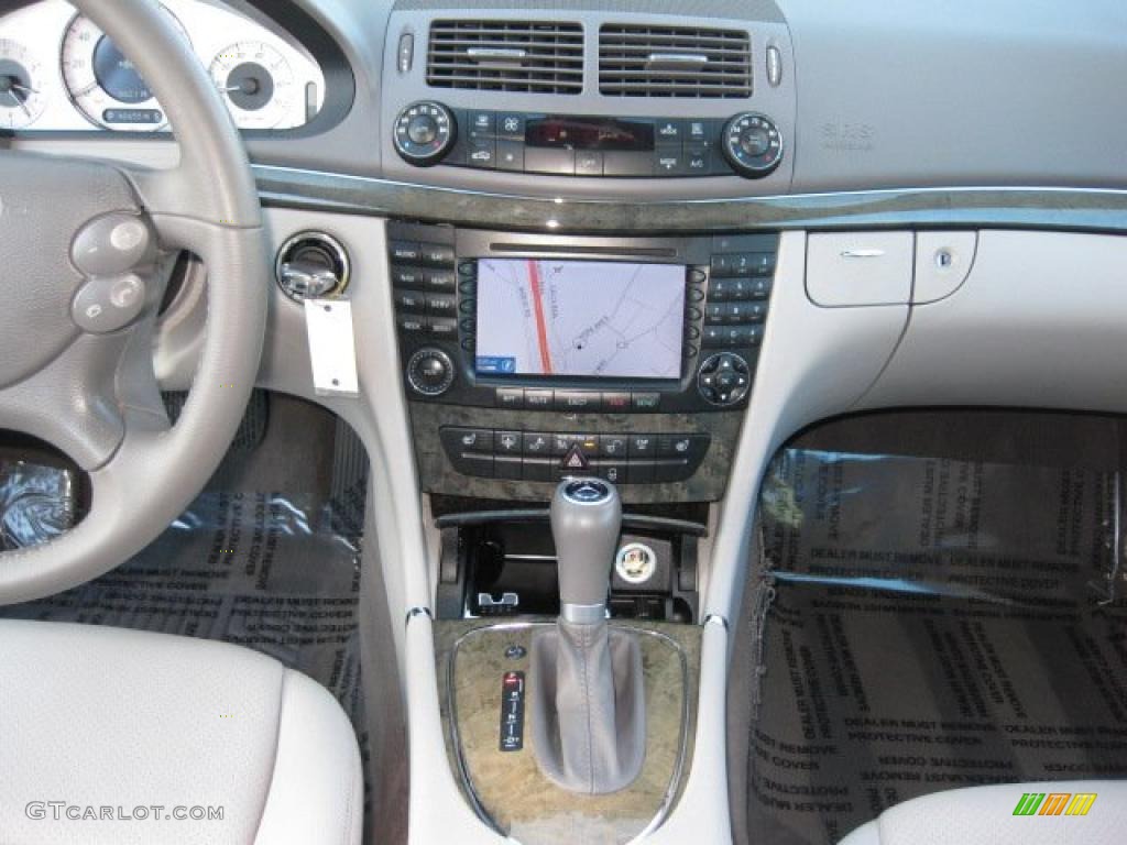 2008 E 350 Sedan - Flint Grey Metallic / Ash photo #11