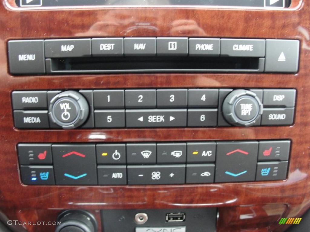 2010 F150 King Ranch SuperCrew 4x4 - Oxford White / Chapparal Leather photo #31