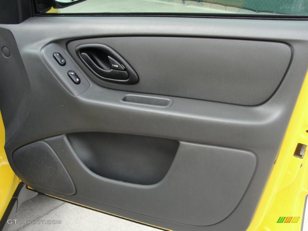 2003 Ford Escape XLS V6 Medium Dark Flint Door Panel Photo #40543473