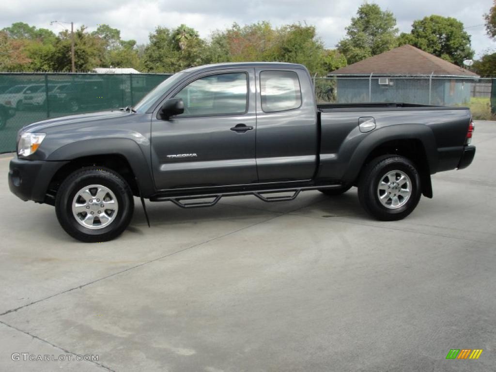 Magnetic Gray Metallic 2010 Toyota Tacoma V6 Access Cab 4x4 Exterior Photo #40547181