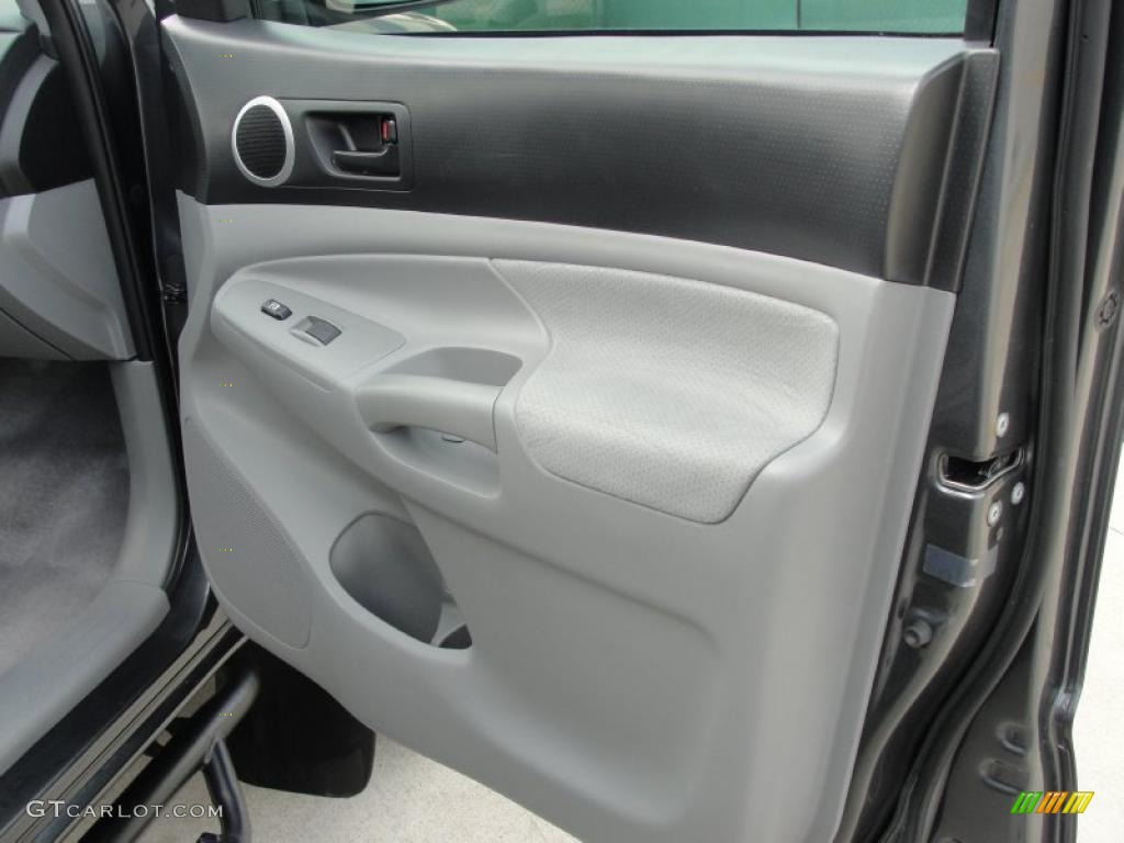 2010 Toyota Tacoma V6 Access Cab 4x4 Graphite Door Panel Photo #40547417