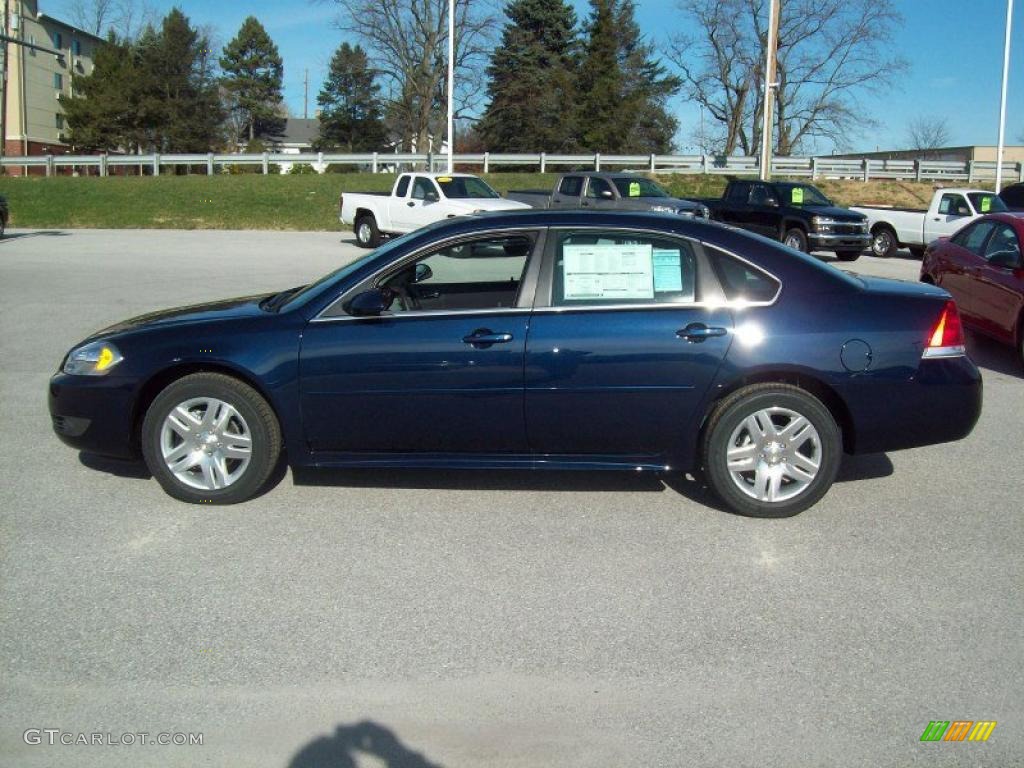 2011 Impala LT - Imperial Blue Metallic / Gray photo #13