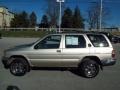 1998 Beige Metallic Nissan Pathfinder XE 4x4  photo #13