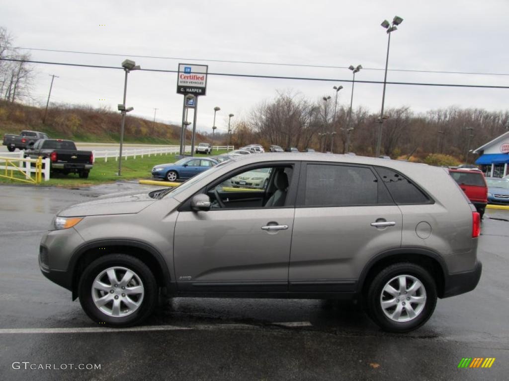 2011 Sorento LX AWD - Titanium Silver / Gray photo #5