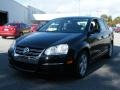 Black - Jetta SE Sedan Photo No. 1