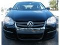 Black - Jetta SE Sedan Photo No. 8