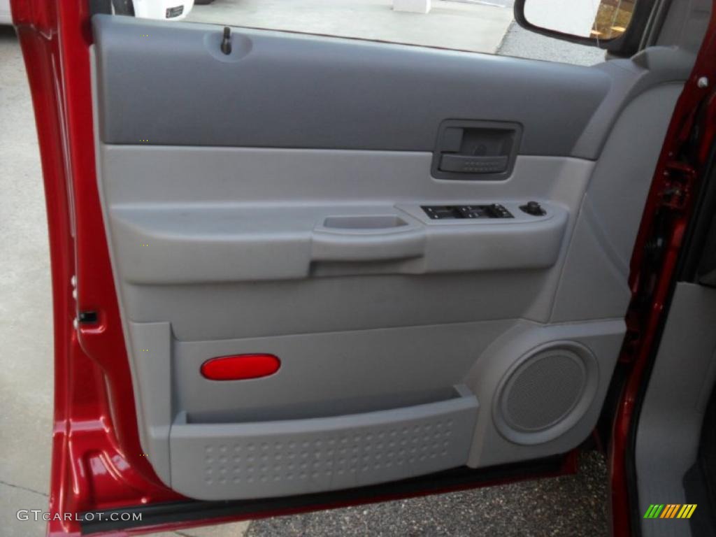 2008 Dodge Durango SXT Dark/Light Slate Gray Door Panel Photo #40561305