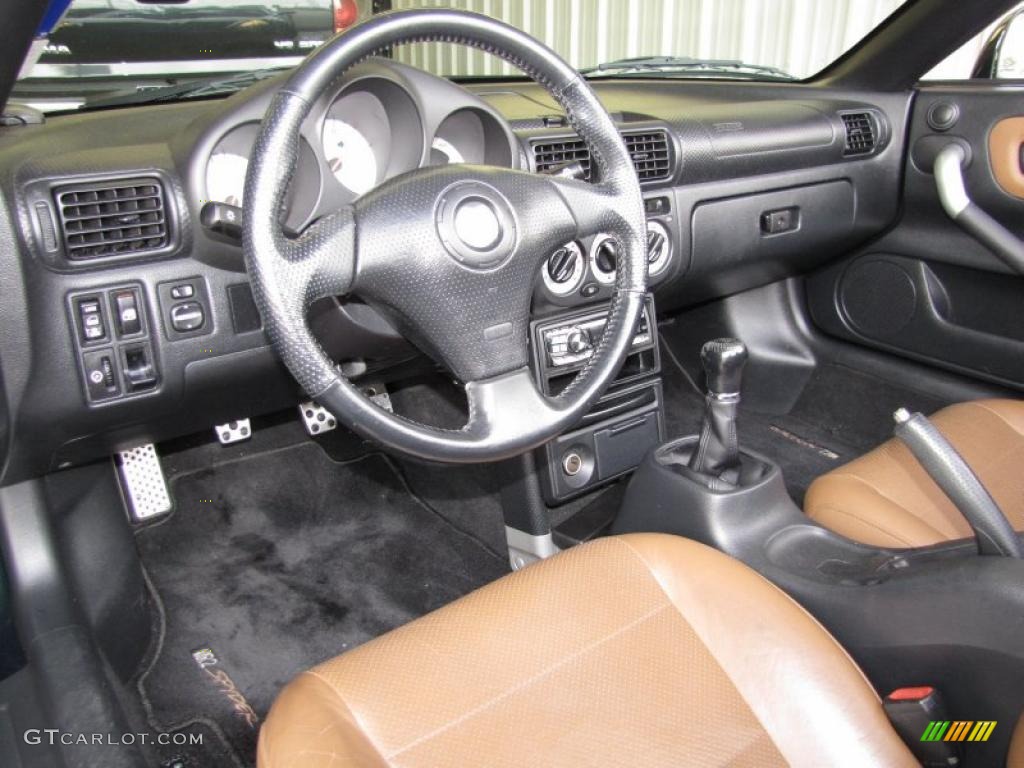 2001 Toyota MR2 Spyder Roadster Tan Dashboard Photo #40568082