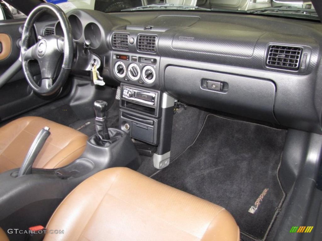 2001 Toyota MR2 Spyder Roadster Tan Dashboard Photo #40568094