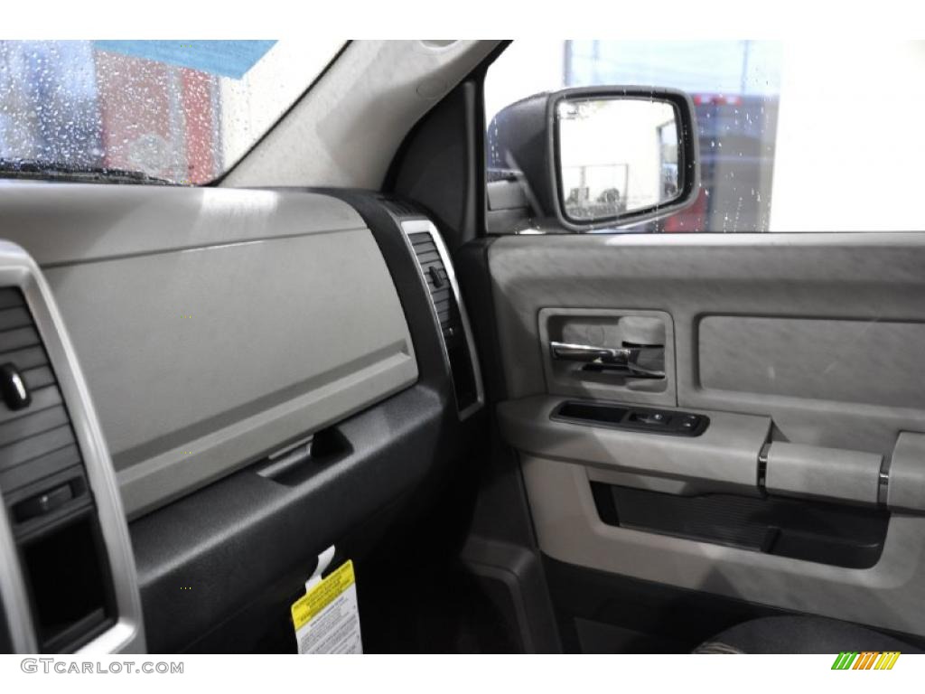 2011 Ram 1500 SLT Quad Cab - Deep Cherry Red Crystal Pearl / Dark Slate Gray/Medium Graystone photo #15
