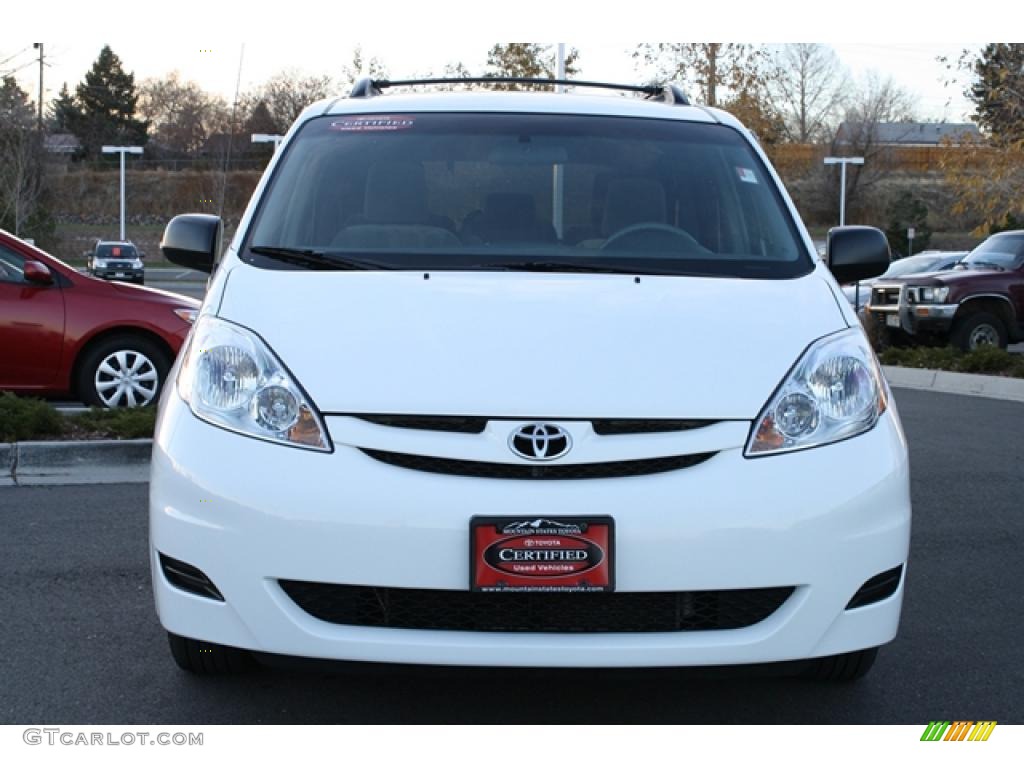2010 Sienna CE - Super White / Stone photo #6