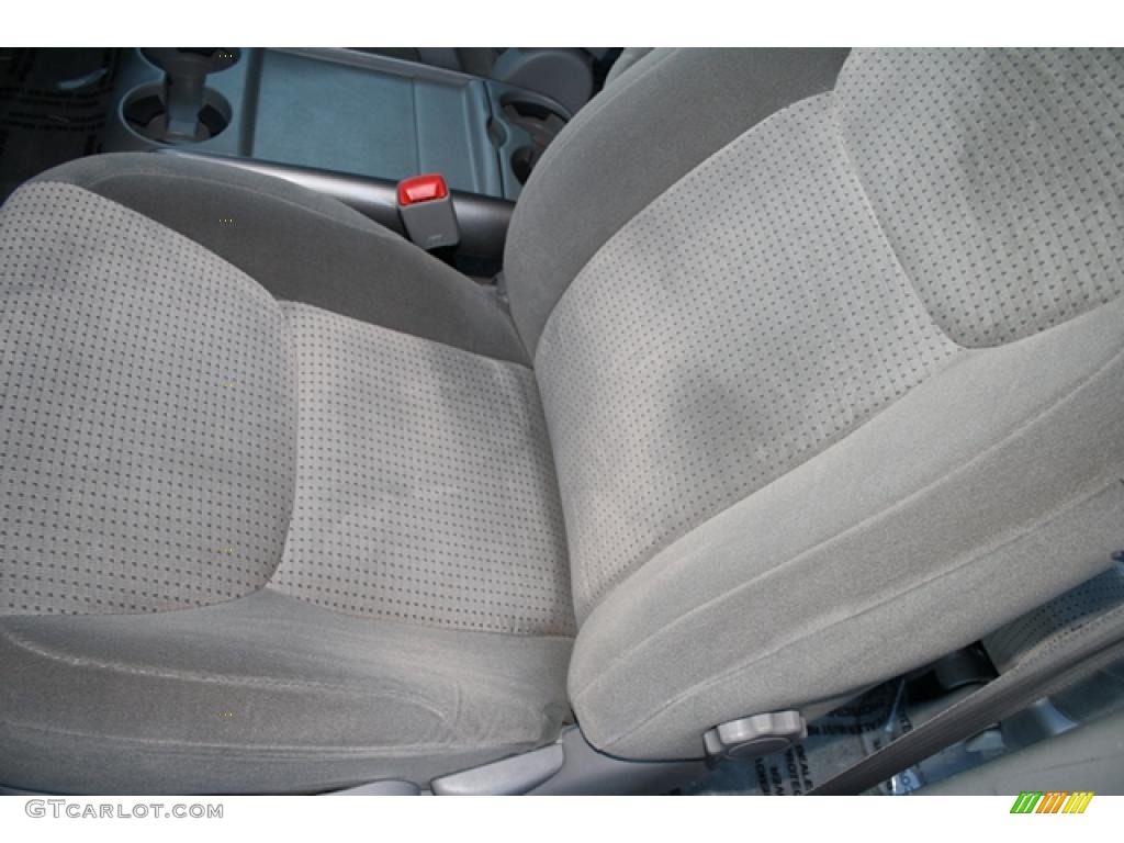 2010 Sienna CE - Super White / Stone photo #11