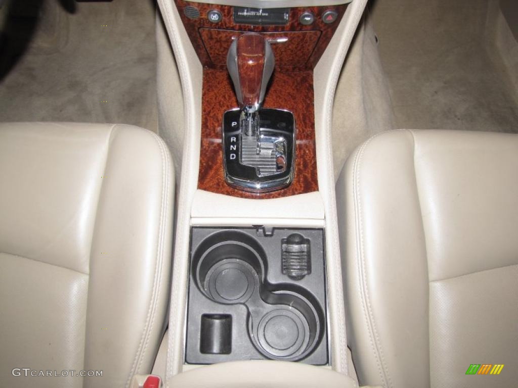 2007 Cadillac SRX 4 V8 AWD 6 Speed Automatic Transmission Photo #40576889