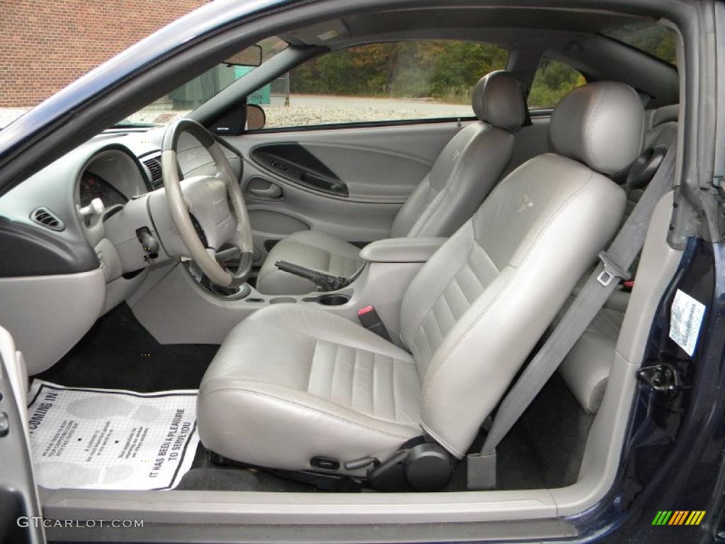 Medium Graphite Interior 2003 Ford Mustang GT Coupe Photo #40577129