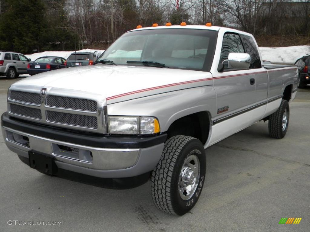 1997 Dodge Ram 2500 Laramie Extended Cab 4x4 Exterior Photos