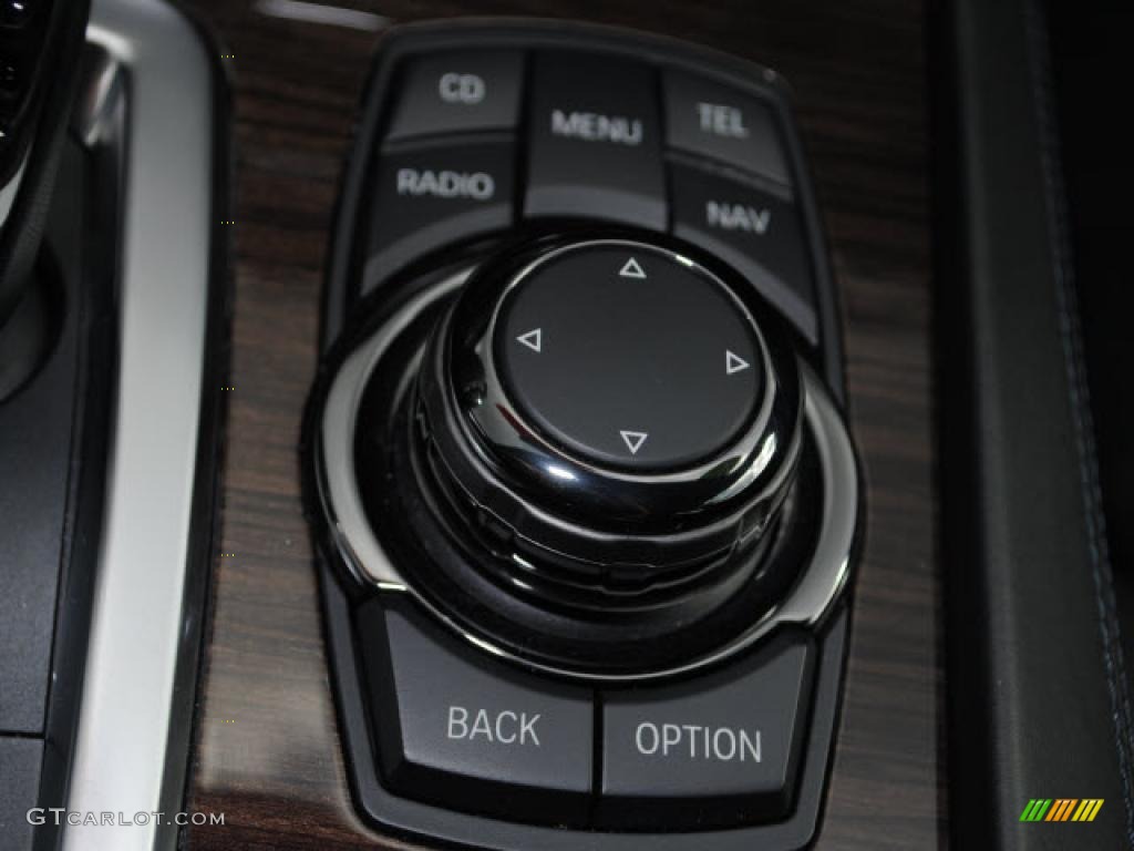 2010 BMW 7 Series 750Li Sedan Controls Photo #40578569