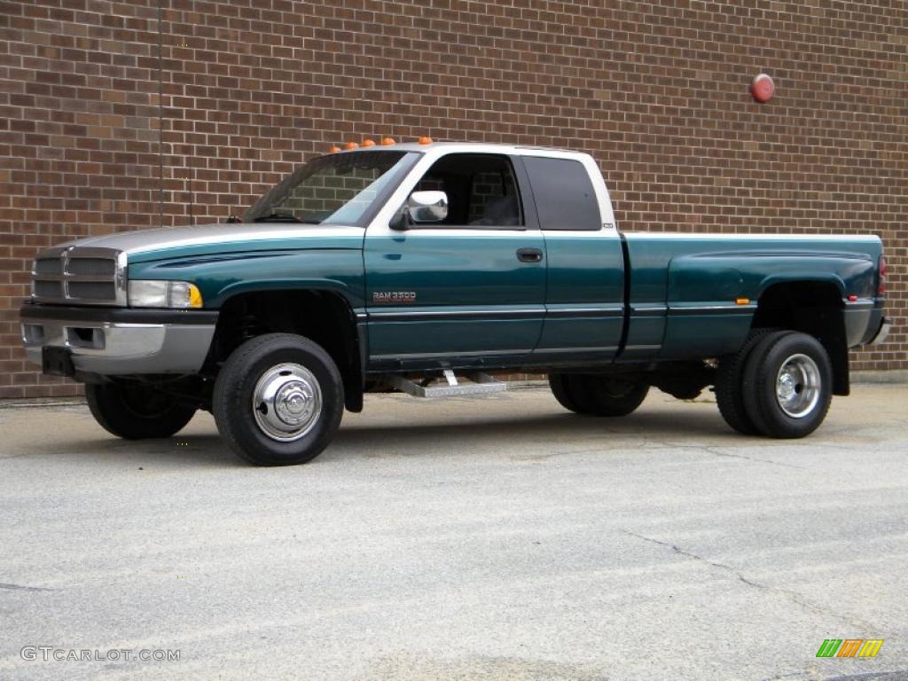 1997 Ram 3500 Laramie Extended Cab 4x4 Dually - Light Driftwood Metallic / Gray photo #4