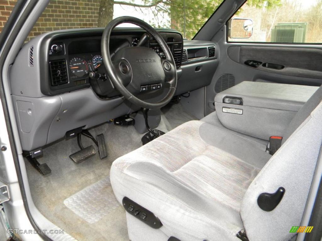 1997 Dodge Ram 3500 Laramie Extended Cab 4x4 Dually Gray Dashboard Photo #40578853