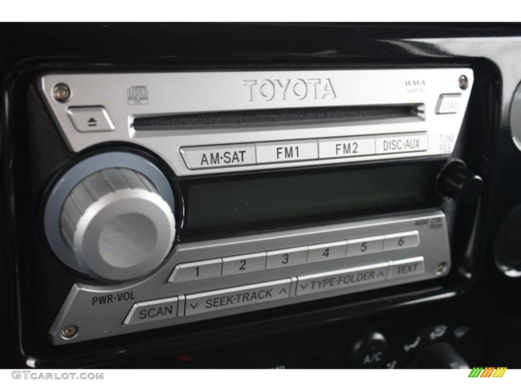 2009 Toyota FJ Cruiser 4WD Controls Photo #40579001