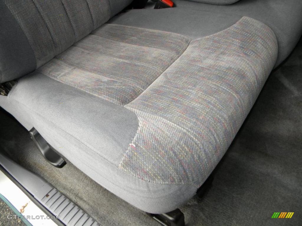 1997 Ram 3500 Laramie Extended Cab 4x4 Dually - Light Driftwood Metallic / Gray photo #32