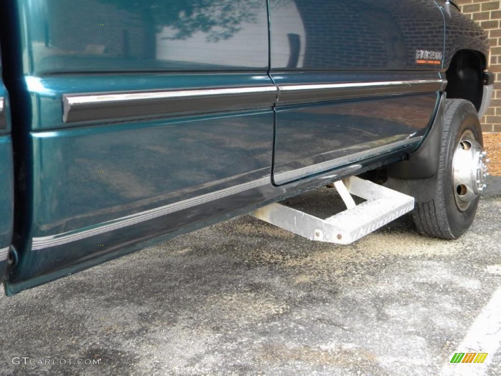 1997 Ram 3500 Laramie Extended Cab 4x4 Dually - Light Driftwood Metallic / Gray photo #47