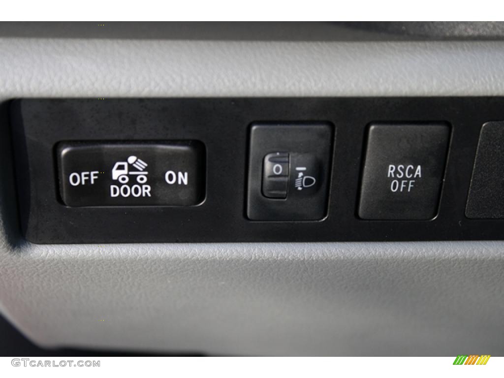 2010 Toyota Tundra Double Cab 4x4 Controls Photo #40579709