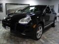 Black - Cayenne Turbo S Photo No. 16