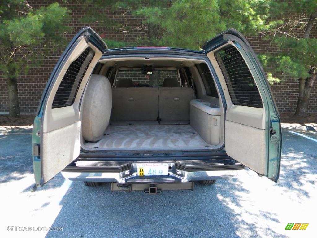 1996 GMC Suburban C1500 SLT Trunk Photo #40580213