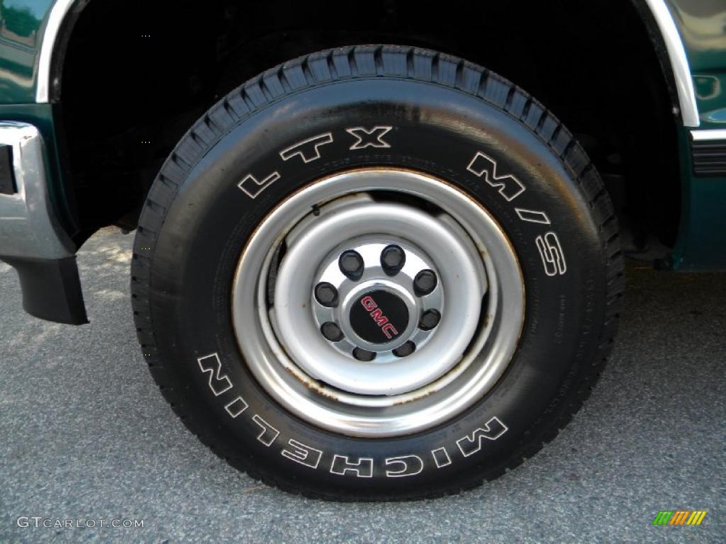 1996 GMC Suburban C1500 SLT Wheel Photo #40580489