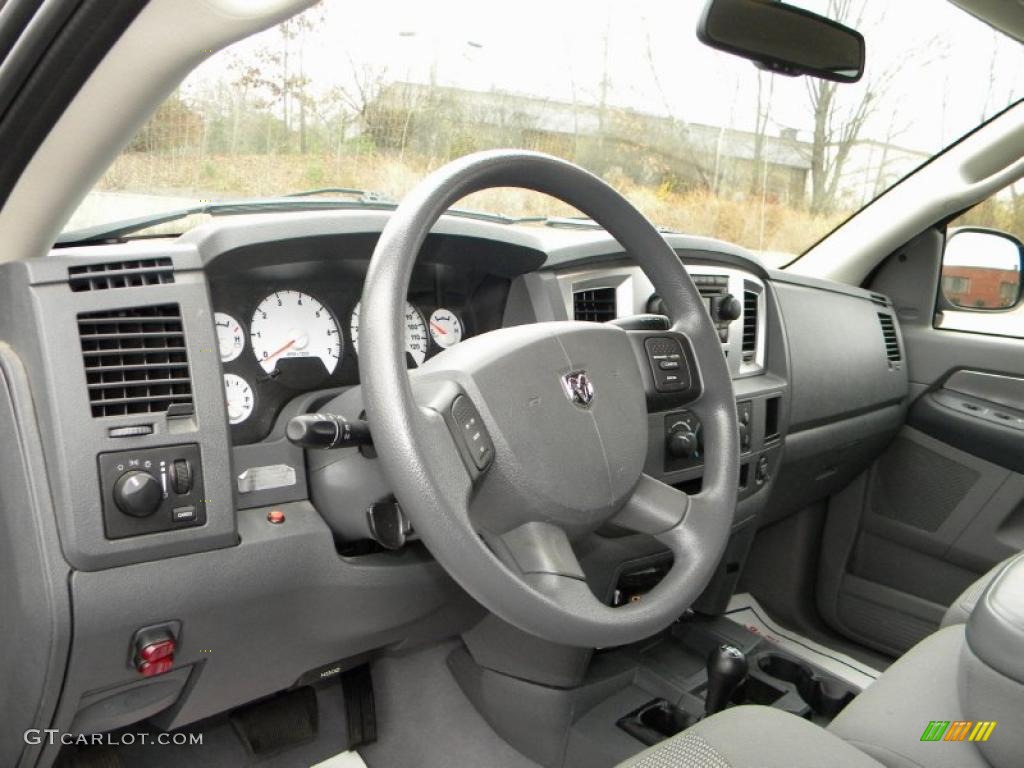 2007 Dodge Ram 2500 SLT Quad Cab 4x4 Medium Slate Gray Dashboard Photo #40581221