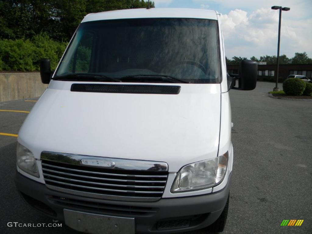 2003 Sprinter Van 2500 High Roof Cargo - Arctic White / Gray photo #10