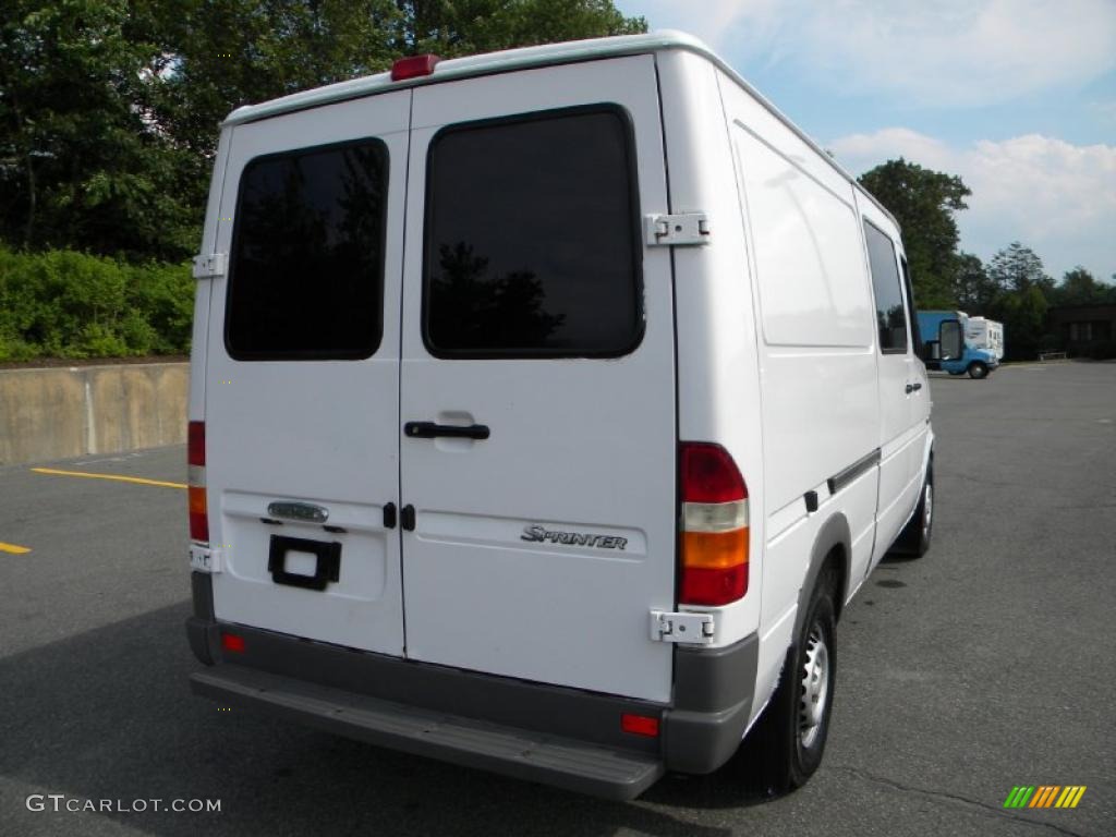 2003 Sprinter Van 2500 High Roof Cargo - Arctic White / Gray photo #18