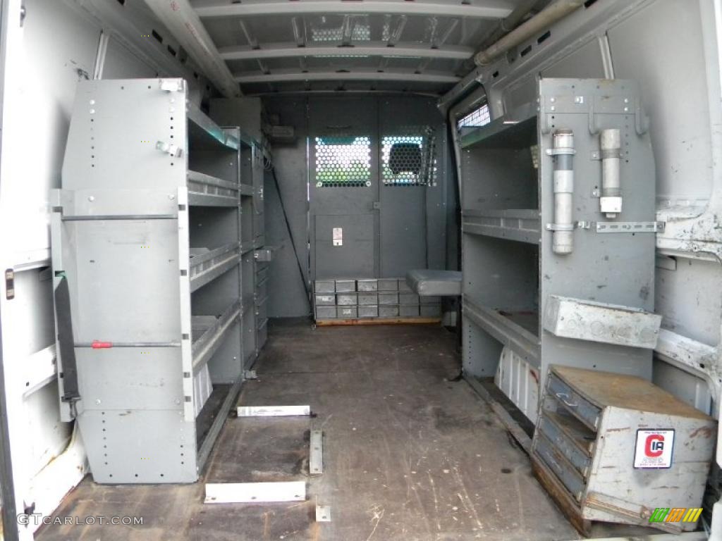 2003 Sprinter Van 2500 High Roof Cargo - Arctic White / Gray photo #34