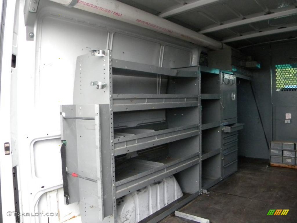 2003 Sprinter Van 2500 High Roof Cargo - Arctic White / Gray photo #35