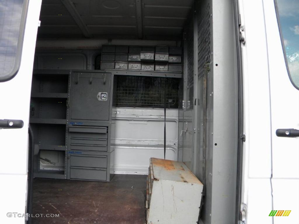 2003 Sprinter Van 2500 High Roof Cargo - Arctic White / Gray photo #40