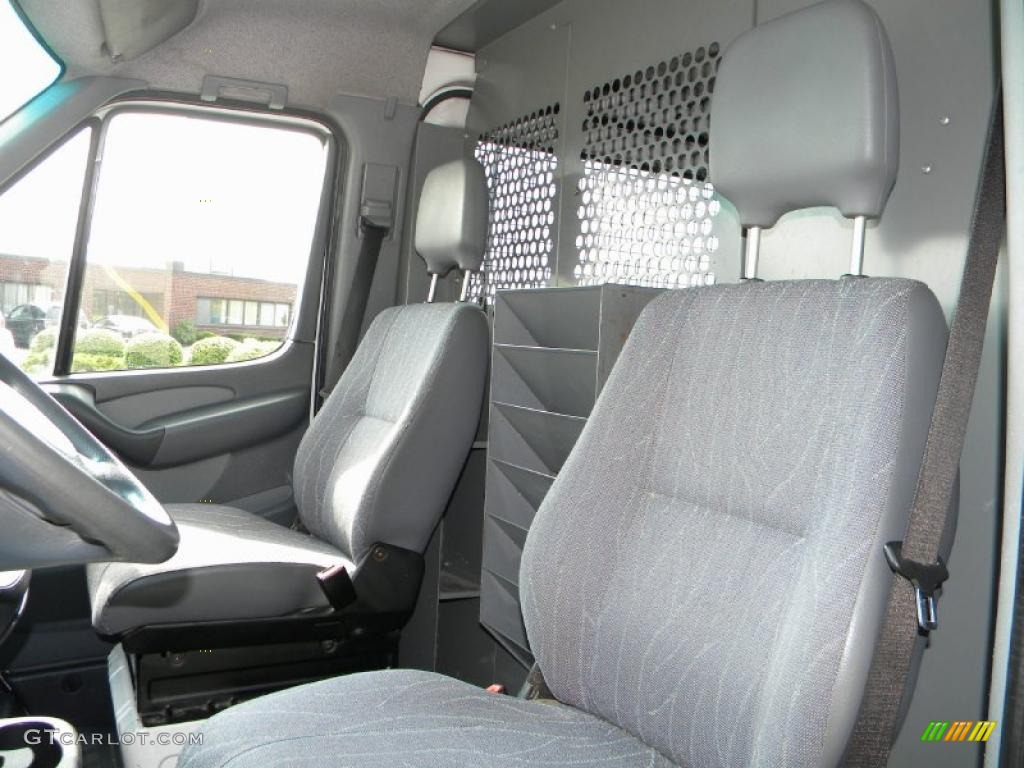 2003 Sprinter Van 2500 High Roof Cargo - Arctic White / Gray photo #47