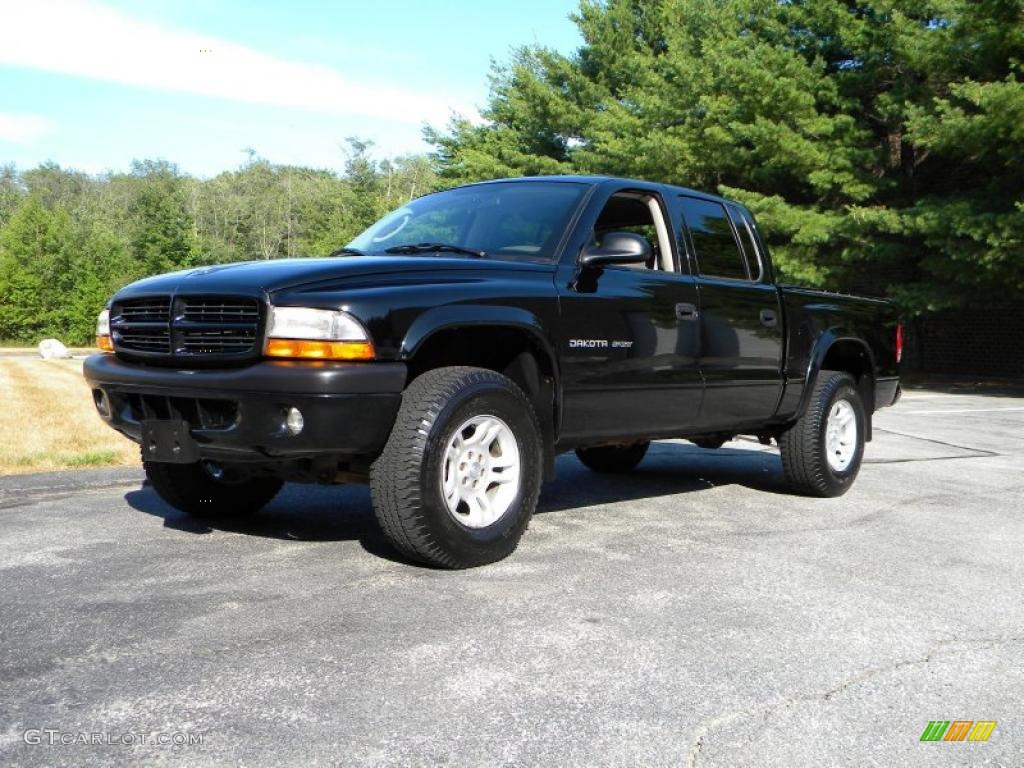 2002 Dakota Sport Quad Cab 4x4 - Black / Dark Slate Gray photo #2