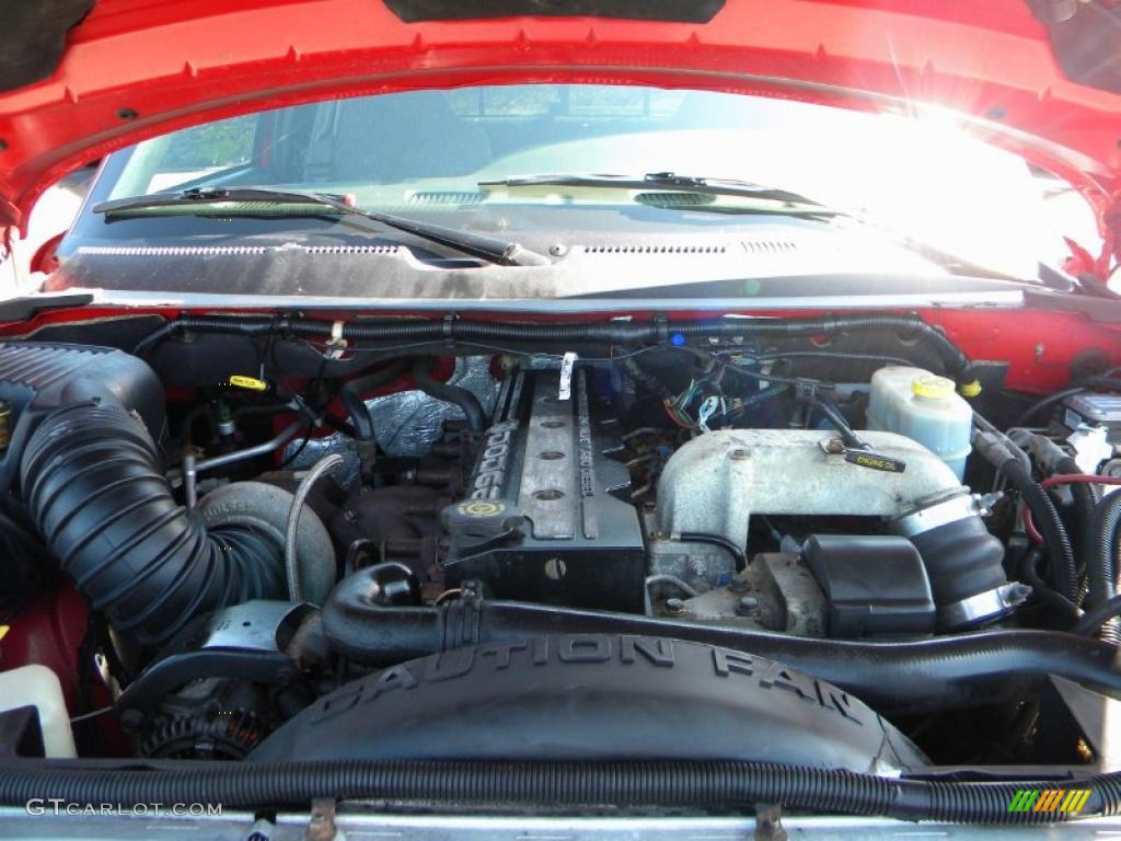 2001 Dodge Ram 2500 ST Quad Cab 4x4 5.9 Liter OHV 24-Valve Cummins Turbo Diesel Inline 6 Cylinder Engine Photo #40584045