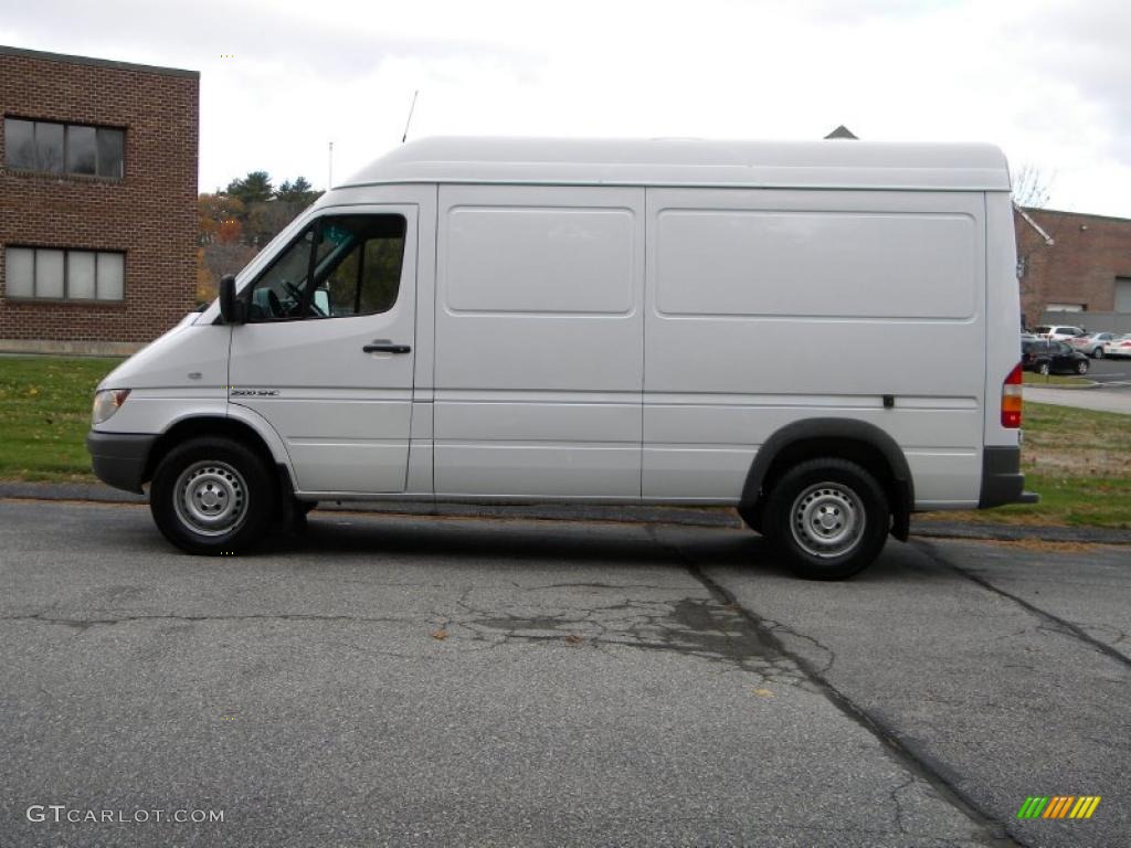 Arctic White 2004 Dodge Sprinter Van 2500 High Roof Cargo Exterior Photo #40585433