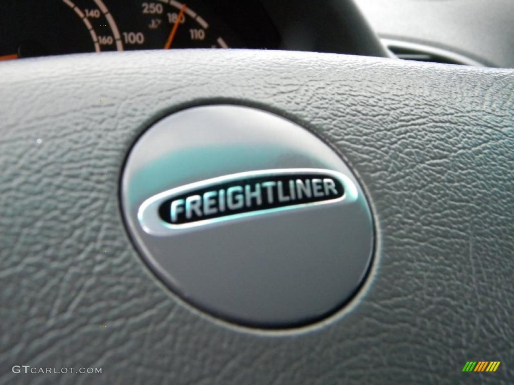 2004 Dodge Sprinter Van 2500 High Roof Cargo Marks and Logos Photo #40586149
