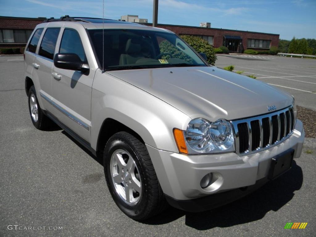 Light Graystone Pearl 2007 Jeep Grand Cherokee Limited CRD 4x4 Exterior Photo #40586425