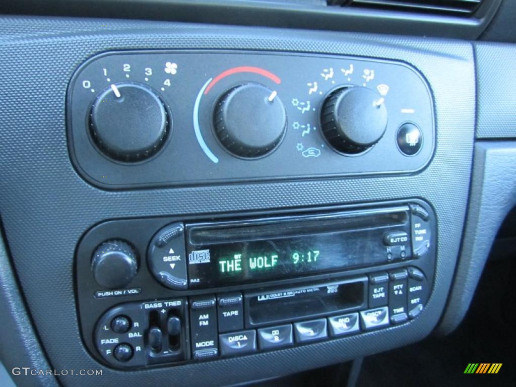 2006 Dodge Stratus SXT Sedan Controls Photo #40589457