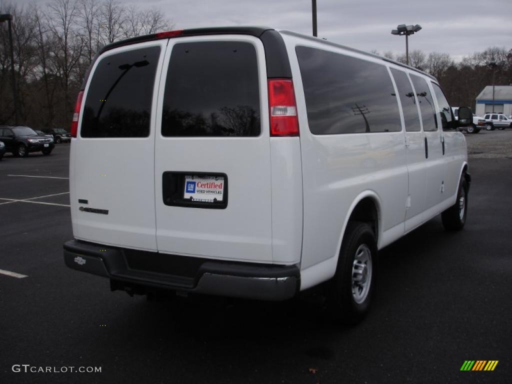 2010 Express 3500 Cargo Van - Summit White / Medium Pewter photo #4