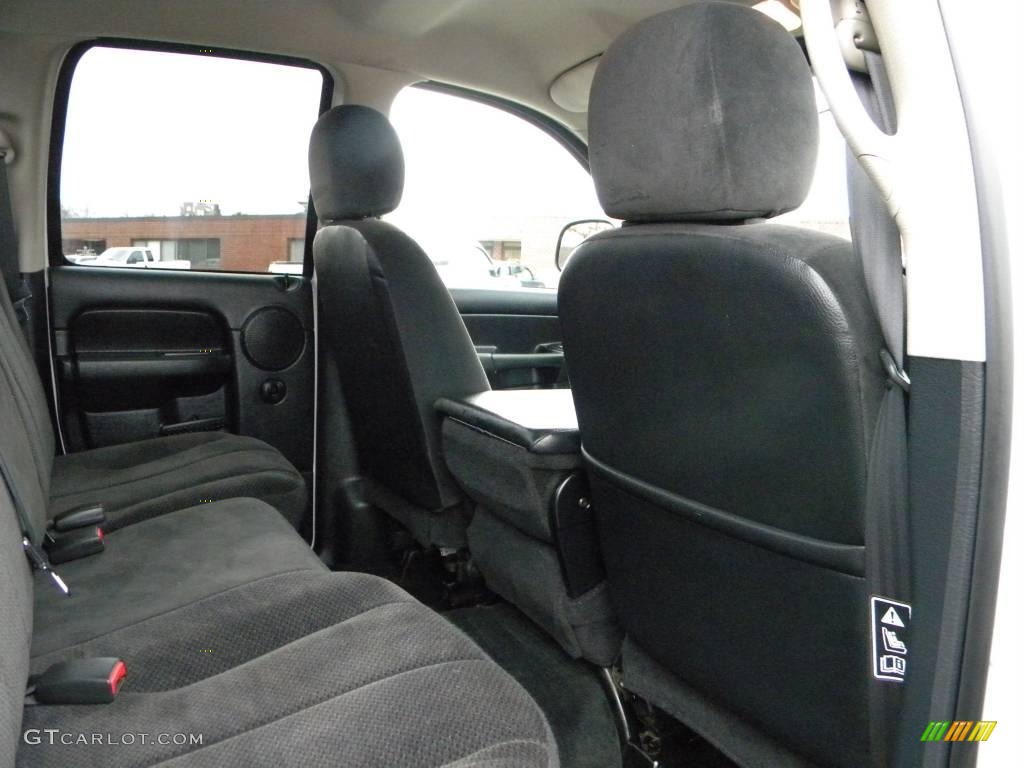 2003 Ram 2500 SLT Quad Cab 4x4 - Bright White / Dark Slate Gray photo #35