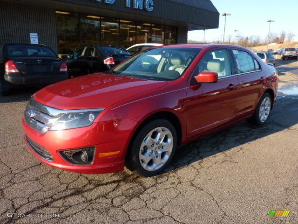 2011 Fusion SE V6 - Red Candy Metallic / Medium Light Stone photo #8