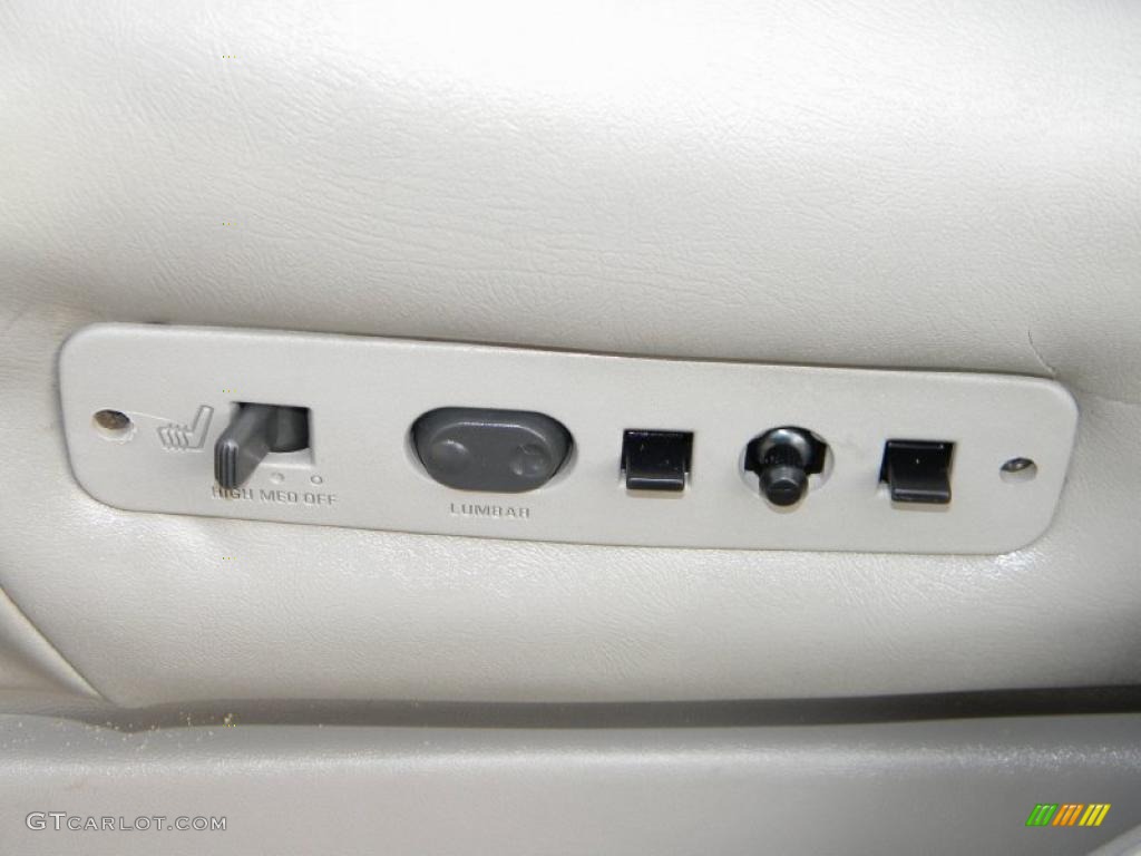 1999 GMC Yukon SLT 4x4 Controls Photo #40590885