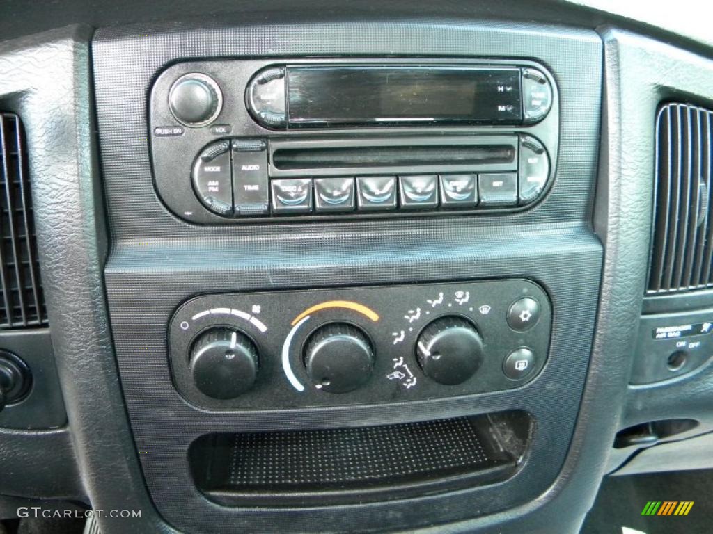 2005 Dodge Ram 2500 SLT Regular Cab 4x4 Controls Photo #40592277