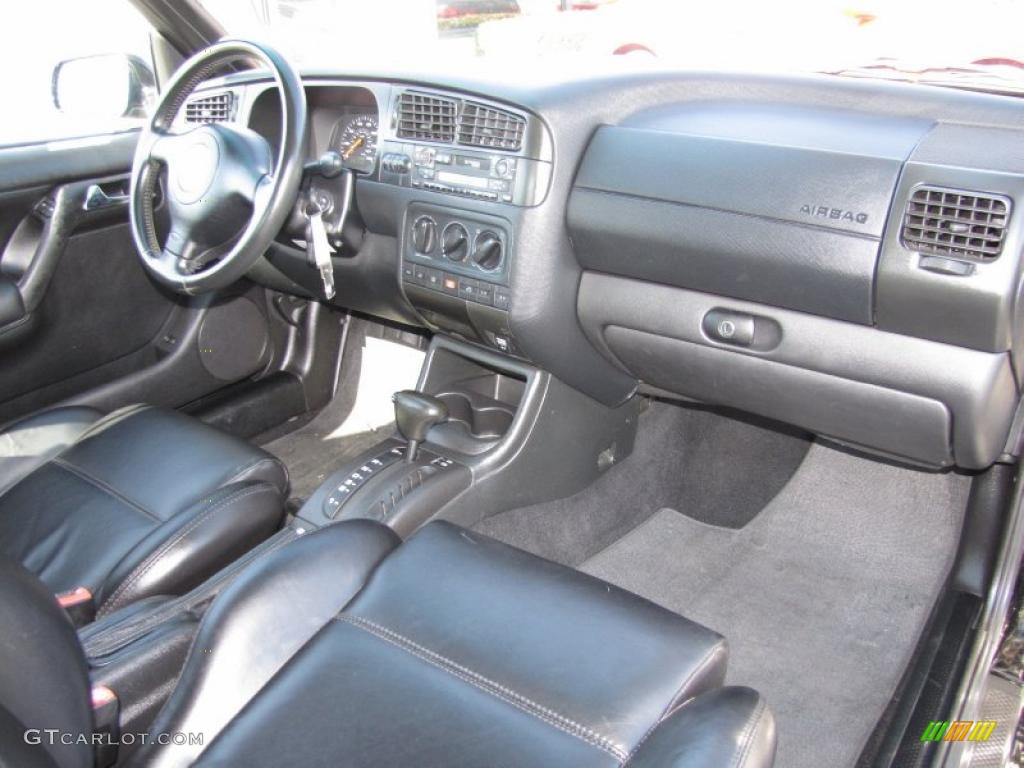 2001 Volkswagen Cabrio GLX Black Dashboard Photo #40593401